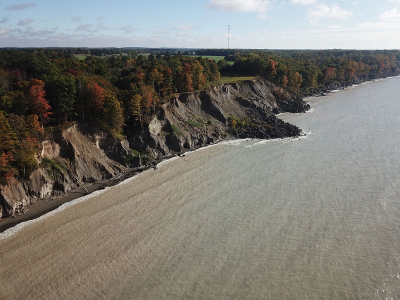 Bluff shoreline east of Port Stanley